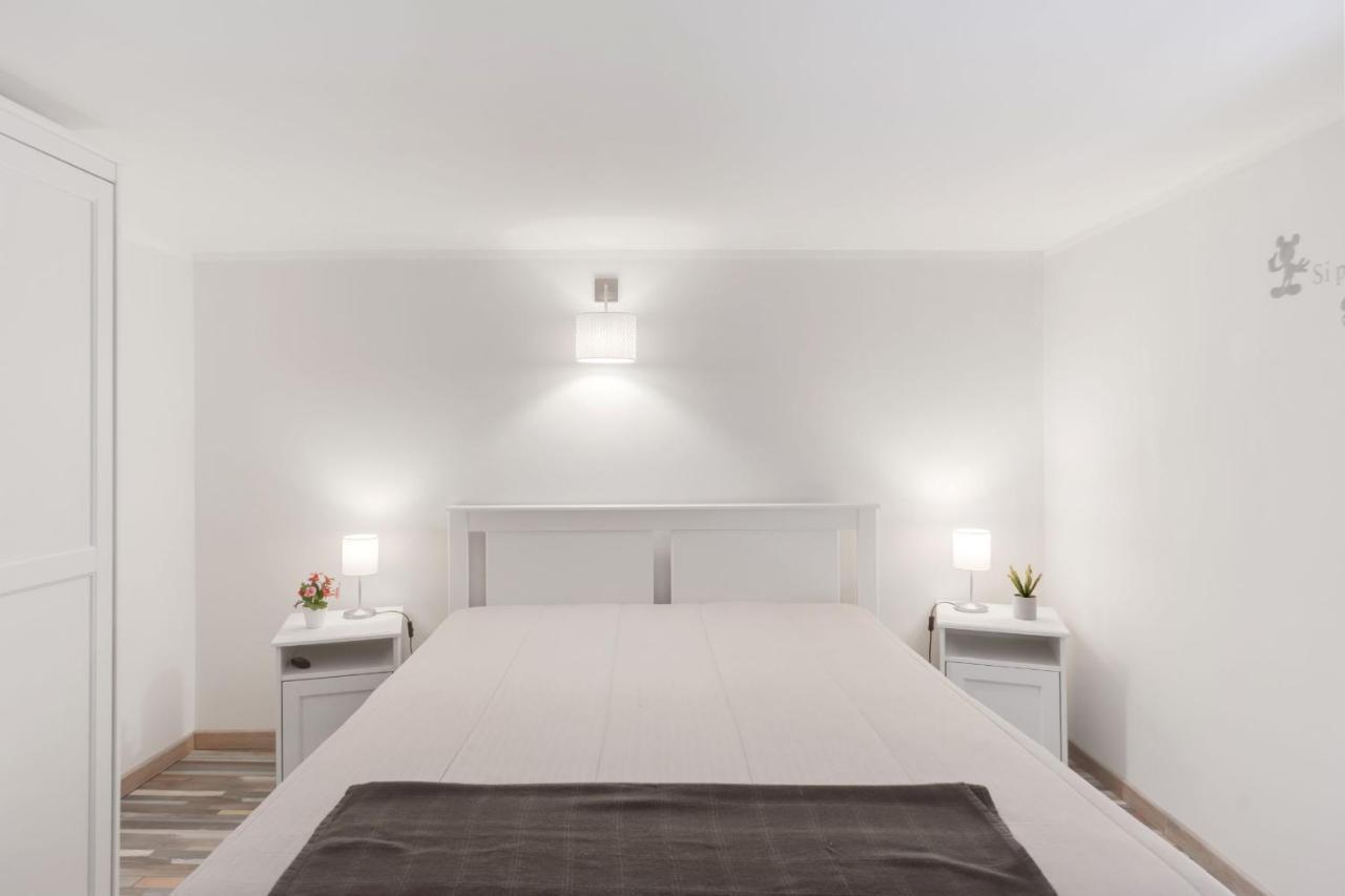 Casa Rebecca Lägenhet Brindisi Exteriör bild